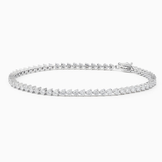 Define Diamond Tennis Bracelet